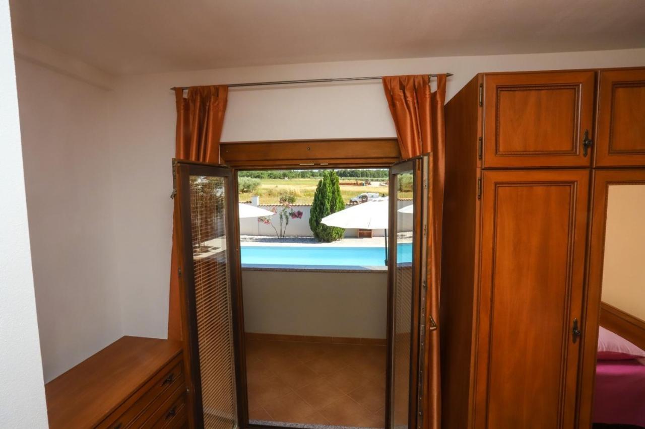 Apartment Nina With Private Pool Nova Vas  Buitenkant foto